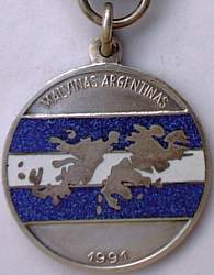 Foto del anverso de la medalla del Congreso de la Nación Argentina (Ley 23.118) - Fuente: Daniel G. Gionco